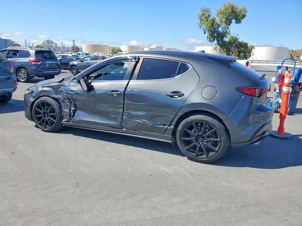JM1BPAMM3K1135753 — 2019 Mazda 3, photo 2 from Copart 14.10.2026, Side