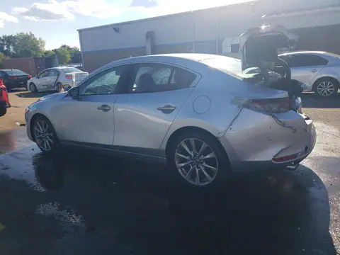 2020 MAZDA 3 VIN 3MZBPACL2LM130585 фото 2