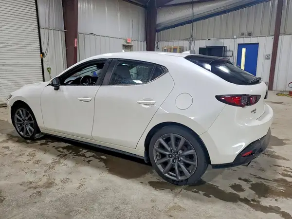 JM1BPBMM6L1161125 — 2020 Mazda 3, photo 2 from Copart, Flood