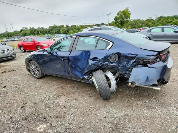 JM1BPACL6L1166473 — 2020 Mazda 3, фото 2 с аукциона Copart, Повреждения снизу