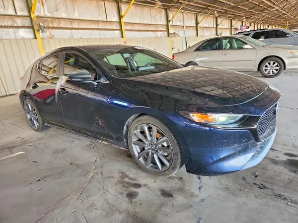 JM1BPAMM8L1158642 — 2020 Mazda 3, фото 4 с аукциона Copart, Подтопление