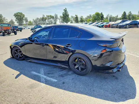 JM1BPAALXM1320591 — 2021 Mazda 3, ფოტო 2, Copart 15.10.2026, წინა ნაწილი