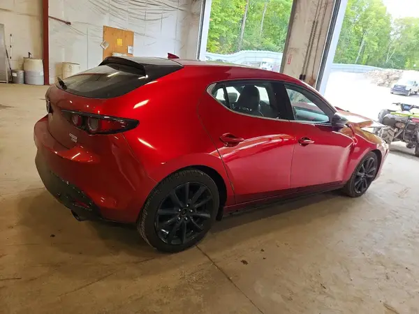 JM1BPBJY8M1335351 — 2021 Mazda 3, photo 3 from Copart 19.10.2026, Front end