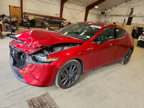 JM1BPBJY8M1335351 — 2021 Mazda 3, Front end (Front End), before-repair photos