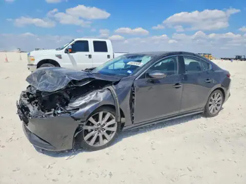 JM1BPABL1M1317772 — 2021 Mazda 3, Front end (Front End), before-repair photos