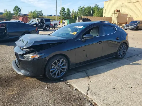 JM1BPALL7M1309125 Mazda 3 2021 — Front end damage, before-repair photo