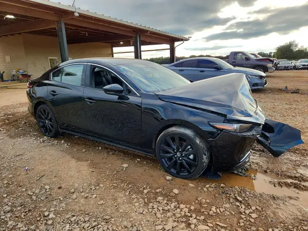 JM1BPBAY3M1333104 — 2021 Mazda 3, photo 4 from Copart, Front end