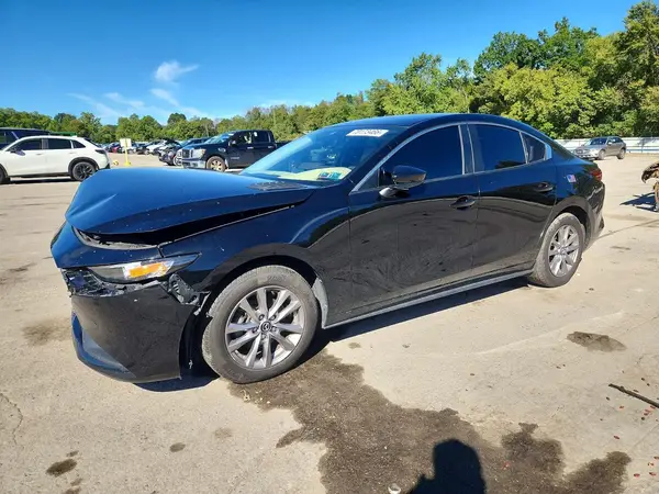 3MZBPAA7XMM204181 Mazda 3 2021 — Front end damage, before-repair photo