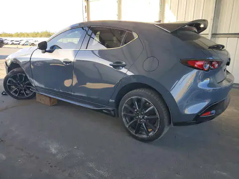 JM1BPAML1M1326663 — 2021 Mazda 3, photo 2 from Copart 19.10.2026, Front end