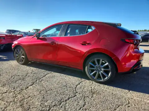 JM1BPAKL4N1513173 — 2022 Mazda 3, photo 2 from Copart, Front end
