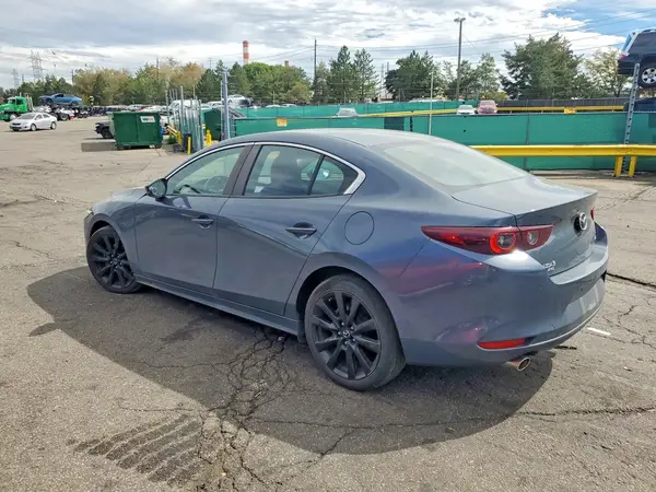 3MZBPBCM9PM361553 — 2023 Mazda 3, фото 2 с аукциона Copart, Передняя часть