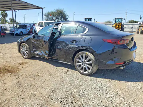 3MZBPACM1RM417160 — 2024 Mazda 3, foto 2 de Copart 23.10.2026, Lateral