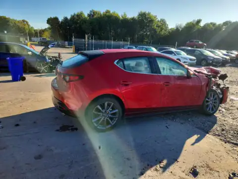 JM1BPALL7T1877700 — 2026 Mazda 3, фото 3 з Copart, Передня частина