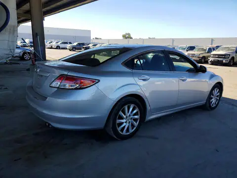 1YVHZ8DH1C5M34016 — 2017 Mazda 6, zdjęcie 3 z Copart 20.10.2026, Drobne wgniecenia i rysy