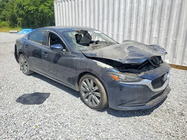 JM1GL1VMXJ1307856 — 2018 Mazda 6, фото 4 с аукциона Copart 13.10.2026, Пожар двигателя