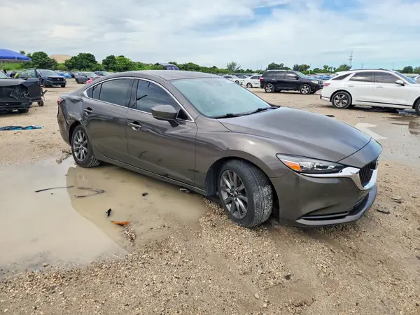 JM1GL1UMXJ1301072 — 2018 Mazda 6, фото 4 с аукциона Copart, Задняя часть