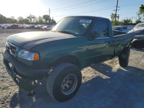 4F4YR12U81TM07330 — 2001 Mazda B3000, Задняя часть (Rear End), фото до ремонта