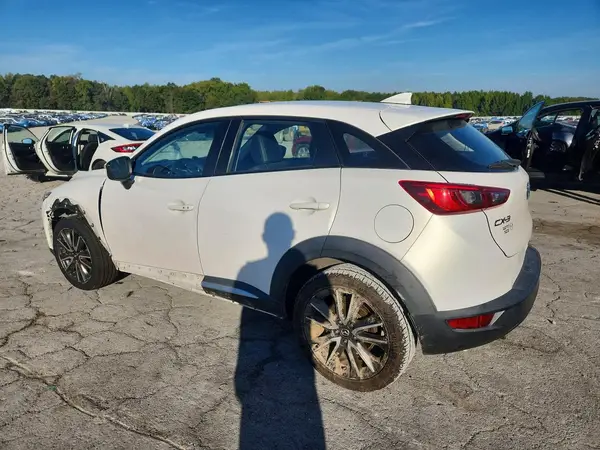 JM1DKDD74G0128035 — 2016 Mazda CX-3, photo 2 from Copart, Front end