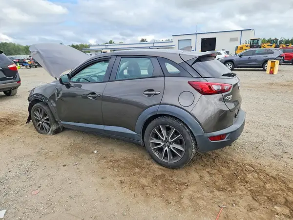 JM1DKFC72H0147908 — 2017 Mazda CX-3, photo 2 from Copart, Front end