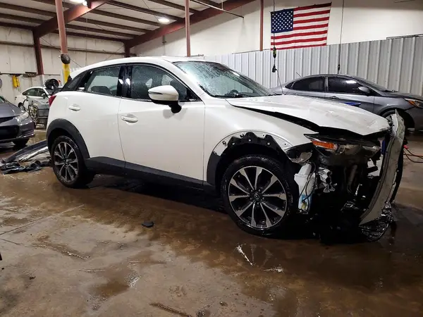 JM1DKFC72K0441123 — 2019 Mazda CX-3, photo 4 from Copart, Front end