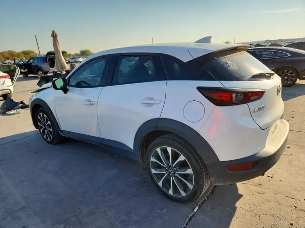 JM1DKDC72K1460074 — 2019 Mazda CX-3, zdjęcie 2 z Copart, Przód