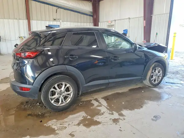 JM1DKDB72M1516437 — 2021 Mazda CX-3, фото 3 с аукциона Copart, Передняя часть