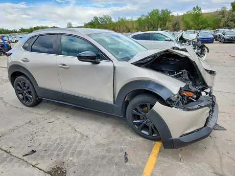 3MVDMBBM8RM646848 — 2024 Mazda CX-30, фото 4 з Copart 21.10.2026, Передня частина