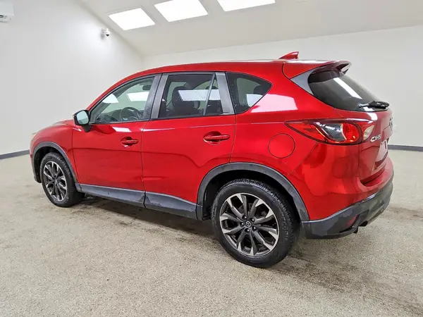 JM3KE2DY5G0879714 — 2016 Mazda CX-5, photo 2 from Copart 03.10.2026, Normal wear