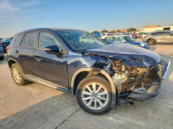 JM3KE2CY2G0848941 — 2016 Mazda CX-5, фото 4 с аукциона Copart 05.10.2026, Передняя часть