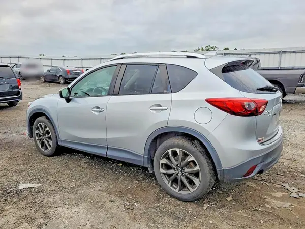 JM3KE4DY1G0703979 — 2016 Mazda CX-5, photo 2 from Copart, Front end
