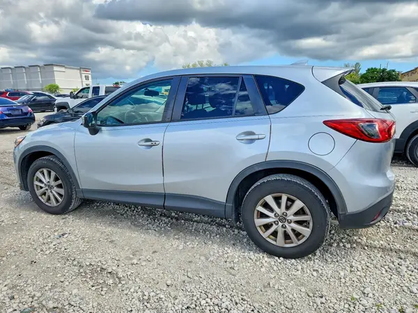 JM3KE2CYXG0816559 — 2016 Mazda CX-5, photo 2 from Copart 02.10.2026, Rear end