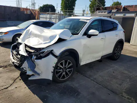 JM3KFADL2H0107992 — 2017 Mazda CX-5, Front end (Front End), before-repair photos