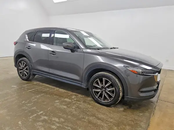 JM3KFBDL1H0109397 — 2017 Mazda CX-5, photo 4 from Copart 01.10.2026, Minor dents and scratches