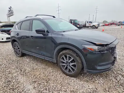 JM3KFBDL1H0173570 — 2017 Mazda CX-5, zdjęcie 4 z Copart, Przód