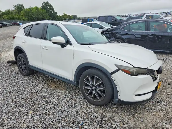 JM3KFBDL3H0154812 — 2017 Mazda CX-5, фото 4 с аукциона Copart, Передняя часть