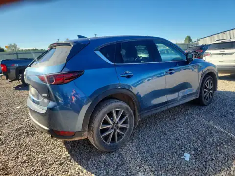 JM3KFBDL2H0227488 — 2017 Mazda CX-5, photo 3 from Copart 19.10.2026, Side