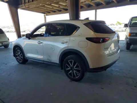JM3KFADM8J1378922 — 2018 Mazda CX-5, foto 2 de Copart 26.10.2026, Vandalismo