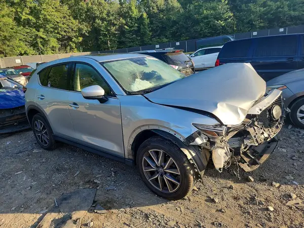 JM3KFBDM2J0306514 — 2018 Mazda CX-5, zdjęcie 4 z Copart 02.10.2026, Przód