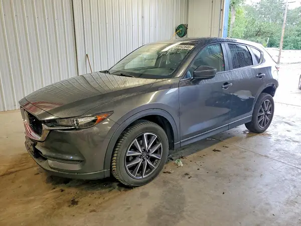 JM3KFBCM4J0461941 Mazda CX-5 2018 — Rear end damage, before-repair photo