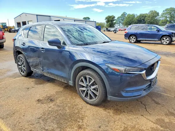 JM3KFADM0J1310288 — 2018 Mazda CX-5, zdjęcie 4 z Copart, Bok