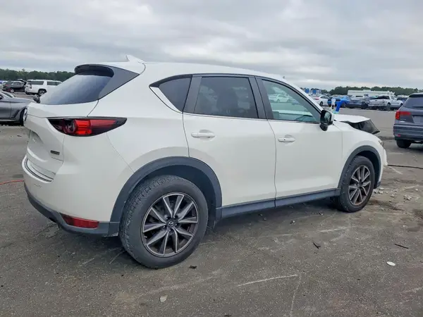 JM3KFACM4J0306221 — 2018 Mazda CX-5, фото 3 с аукциона Copart 05.10.2026, Передняя часть