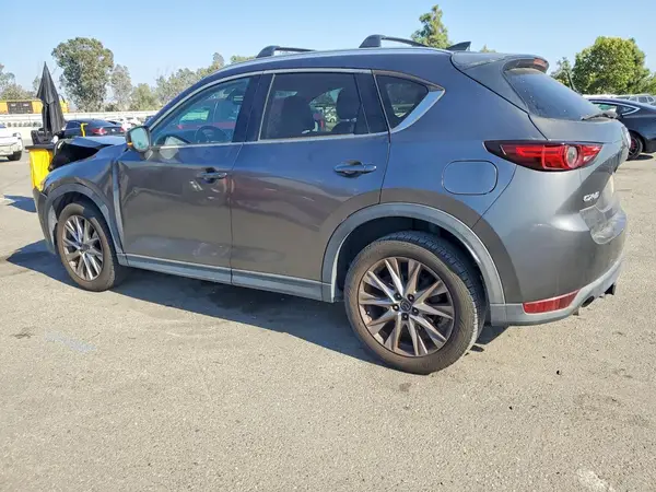 JM3KFADM5K1504106 — 2019 Mazda CX-5, zdjęcie 2 z Copart, Przód