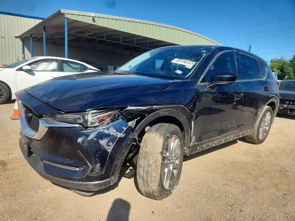 JM3KFBAY8L0771437 Mazda CX-5 2020 — Front end damage, before-repair photo