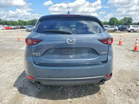 JM3KFBCM5M0370813 — 2021 Mazda CX-5, zdjęcie 6 z Copart 02.10.2026, Przód