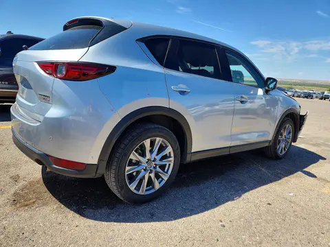 2021 Mazda CX-5 VIN JM3KFBAY8M0413255 фото 3