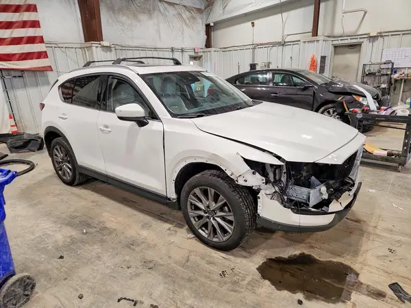 JM3KFBDM1M0472687 — 2021 Mazda CX-5, фото 4 с аукциона Copart, Передняя часть
