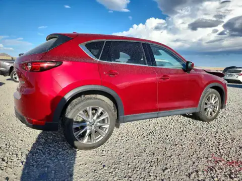 JM3KFBDM5M0457965 — 2021 Mazda CX-5, zdjęcie 3 z Copart 25.09.2026, Przód