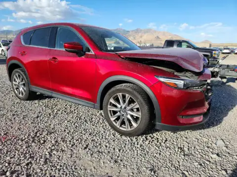 JM3KFBDM5M0457965 — 2021 Mazda CX-5, zdjęcie 4 z Copart 25.09.2026, Przód