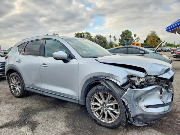 JM3KFADM1M0374267 — 2021 Mazda CX-5, фото 4 с аукциона Copart, Передняя часть