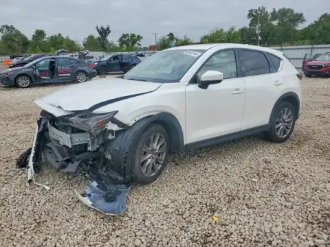 JM3KFBDM5M1477997 — 2021 Mazda CX-5, Front end (Front End), before-repair photos
